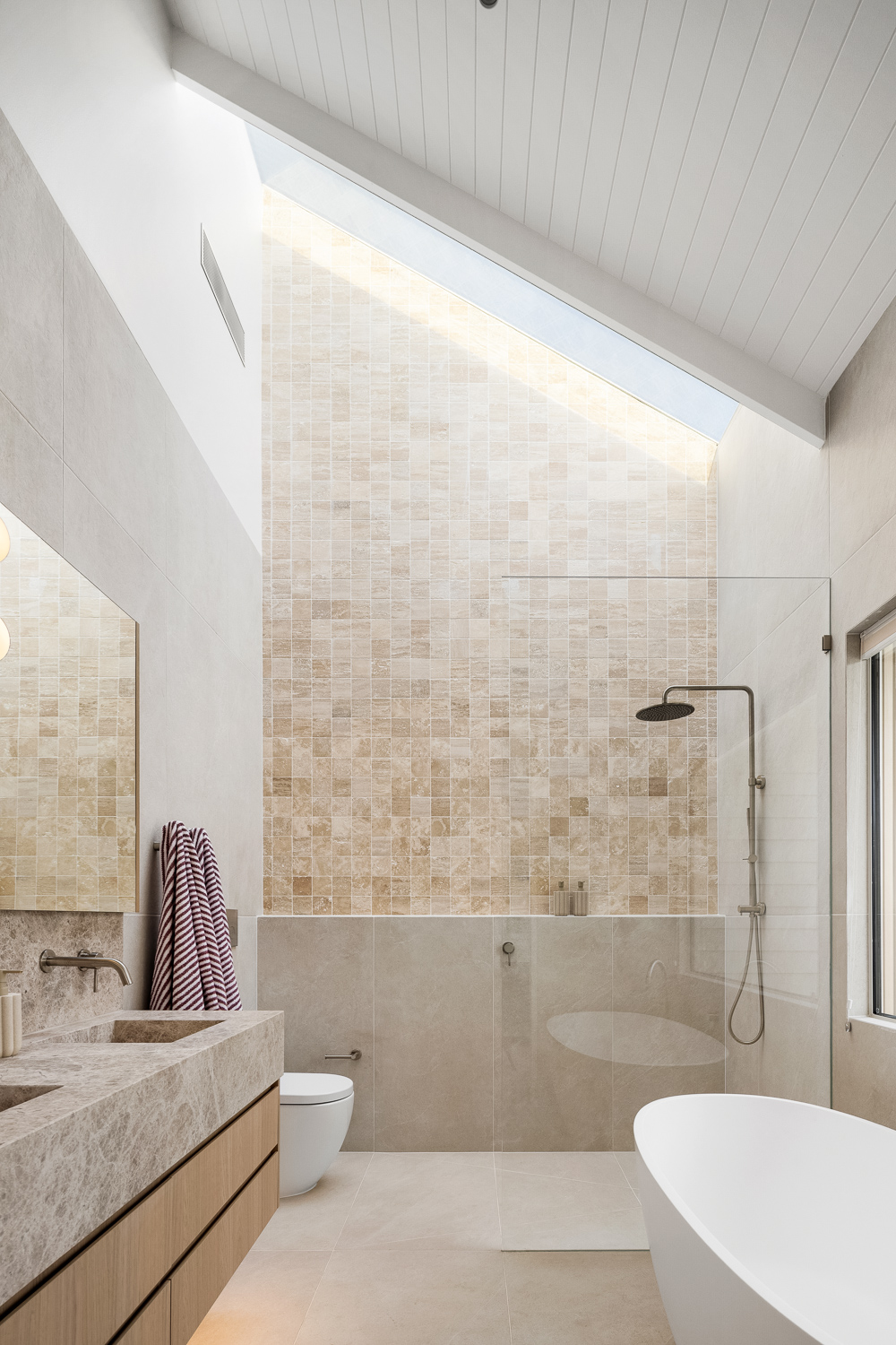 Bathrooms & ensuites